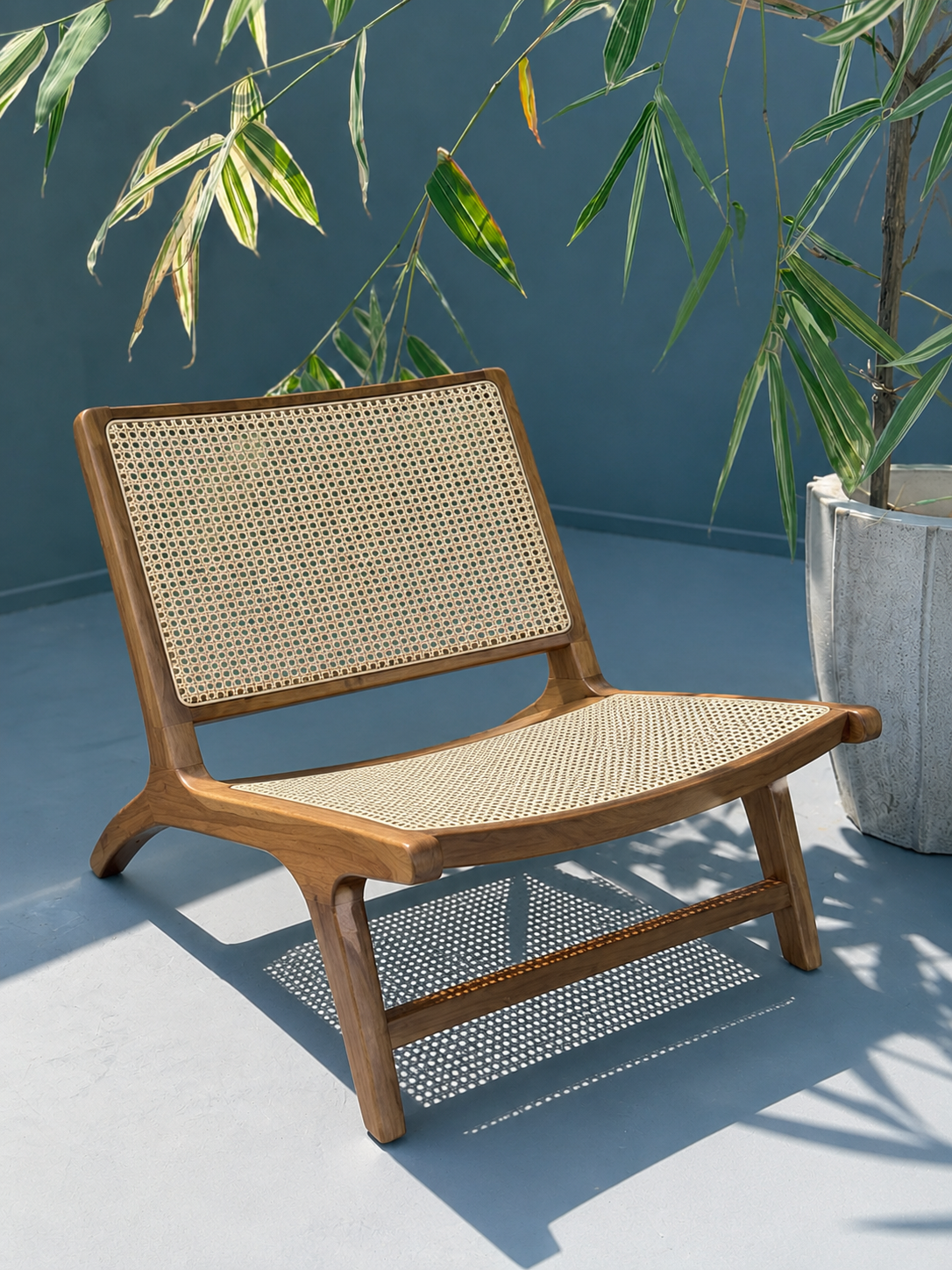 Cane Relaxer Lounge Chair